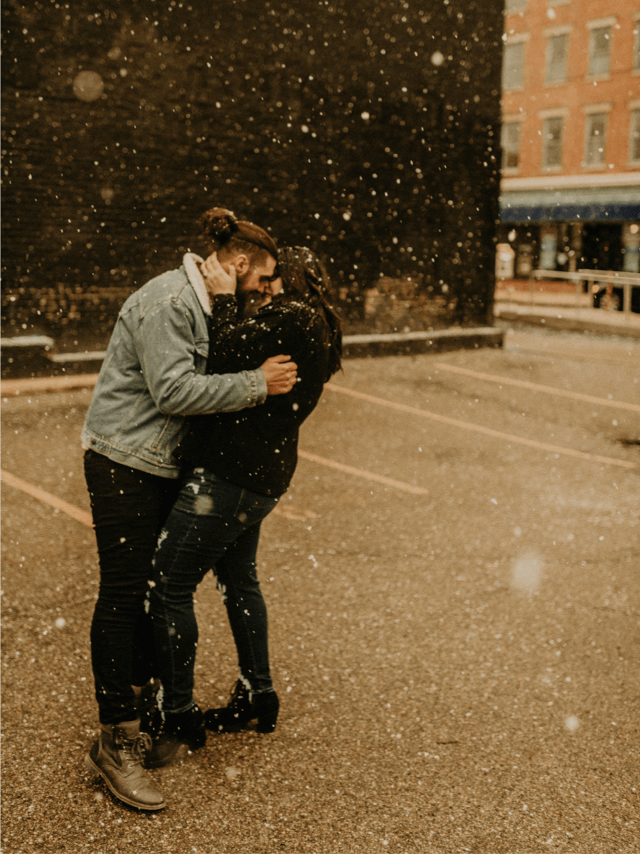 devon-divine-up9_ERyuus4-unsplash-crp