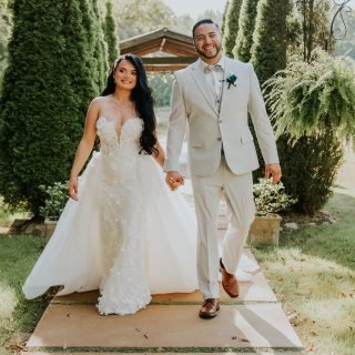 Saturday at @southern.grace.weddings in Tennesse was beautiful. Idark and Vanesa looked amazing and that place is incredible. The tree aisle, the light, all of it.

Sneak peek for now, more coming soon. Congrats you two.

Wedding photography and video in Northwest Arkansas

#southerngracewedding #nwaweddingphotographer #nwaweddingvideographer #northwestarkansaswedding #arkansasweddingphotographer #arkansasbride #outdoorwedding #weddingsneakpeek #hazielphotoandfilms