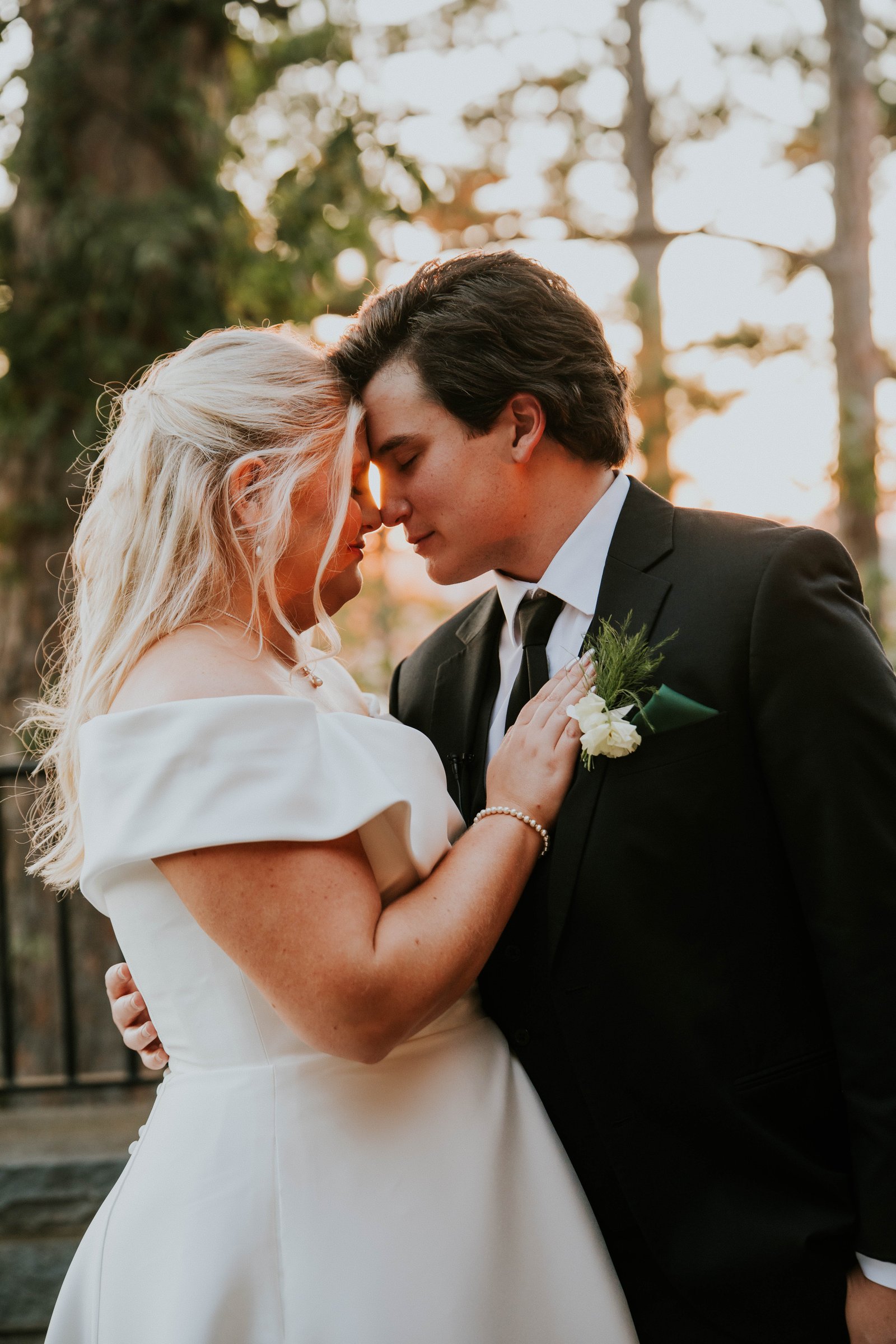 Glass chapel and reception hall wedding venue in Cave Springs Arkansas
